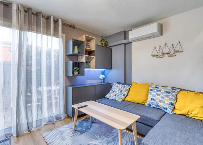 Дом отдыха De La *