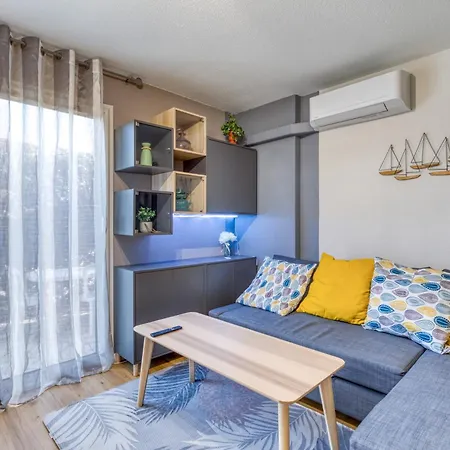 Holiday home De La *